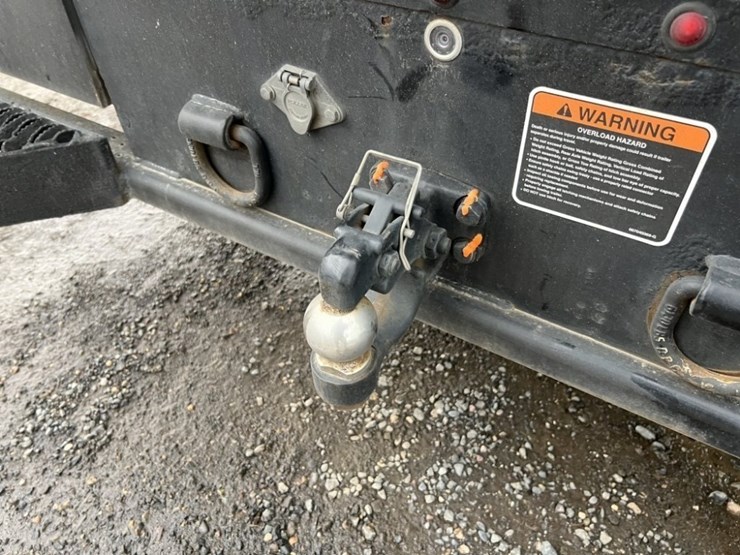 2017-ford-f550-image-21