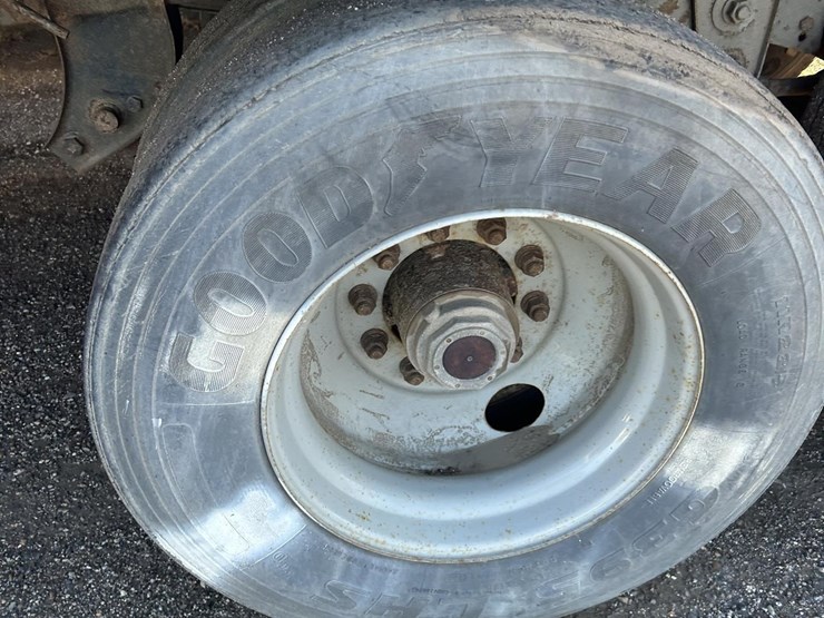 2000-great-dane-trailer-image-8