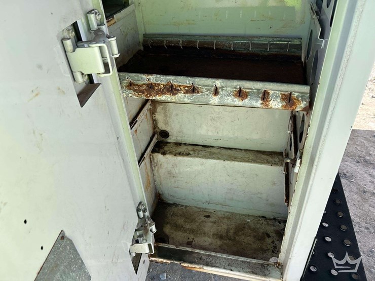 2014-ford-f-250-ext.-cab-service-truck-image-27