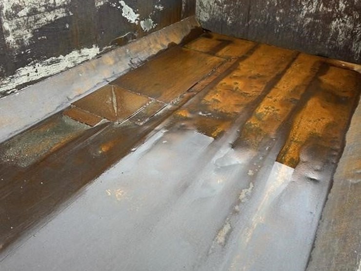 1997-ford-lt8000-image-44