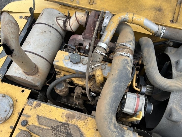 2007-deere-120c-image-30