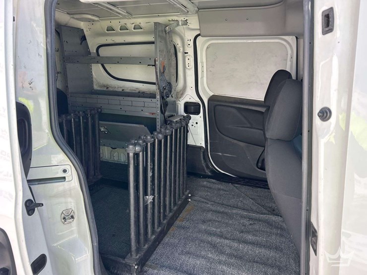 2020-ram-promaster-city-1500-cargo-van-image-21