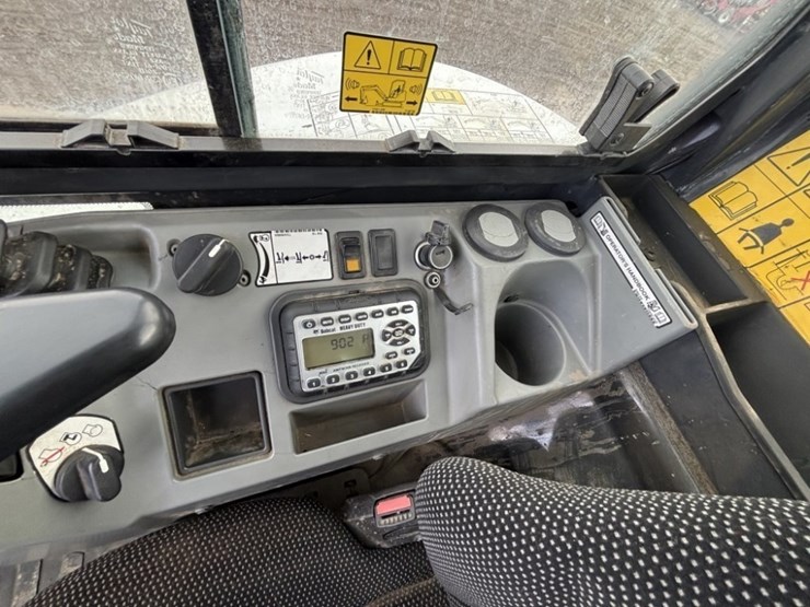 2019-bobcat-e35-image-22