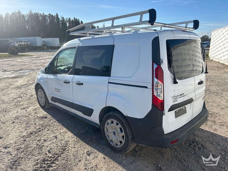 2015-ford-transit-connect-passenger-van-image-4