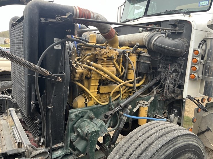 1988-peterbilt-379-image-25