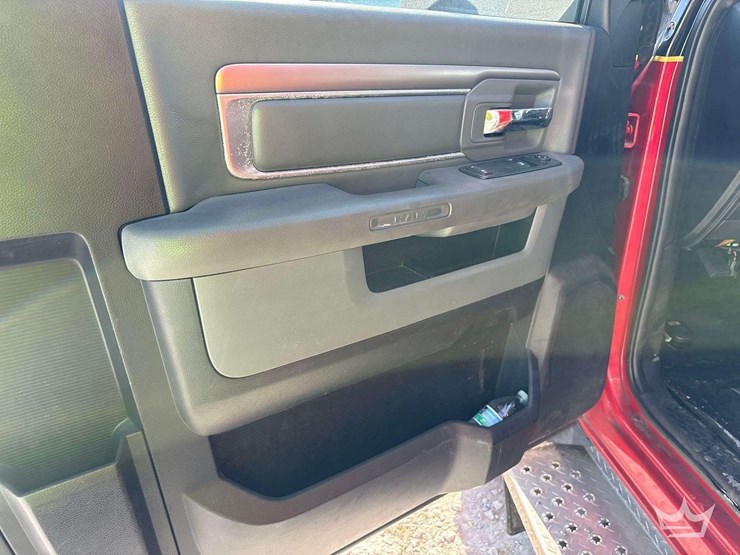 2016-ram-4500-chassis-ambulance-image-11