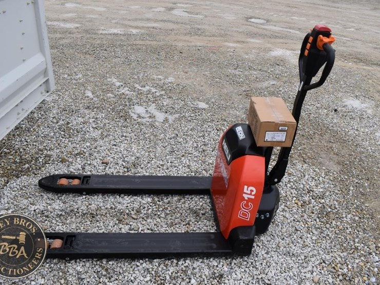 heli-dc15-electric-pallet-jack-image-1