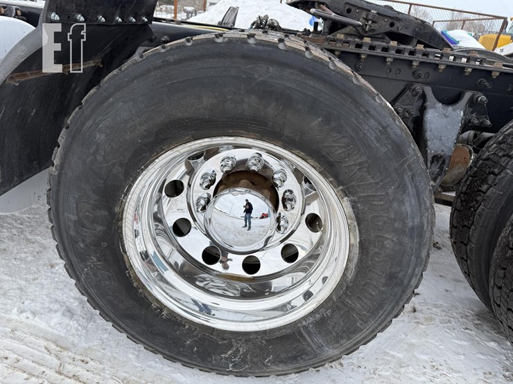 2019-international-lt-image-13