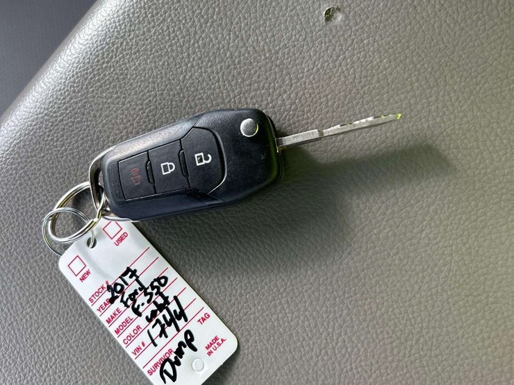 2017-ford-f-550-4x4-ext.-cab-mason-dump-truck-image-25