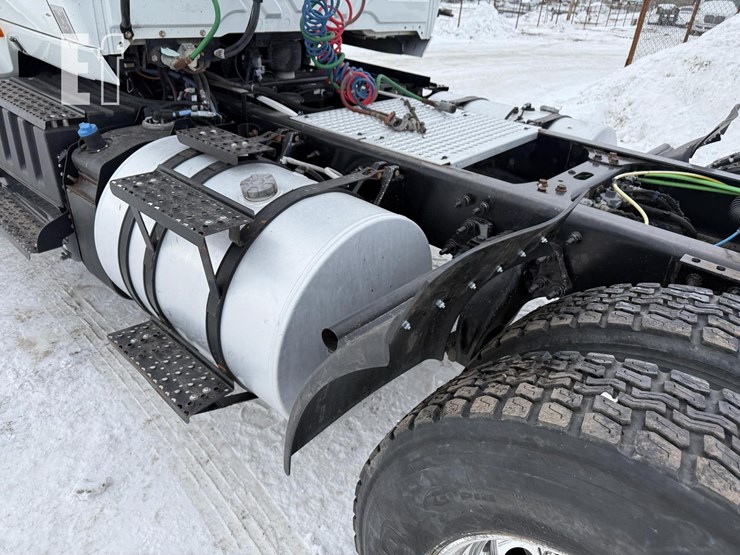 2019-international-lt-image-45