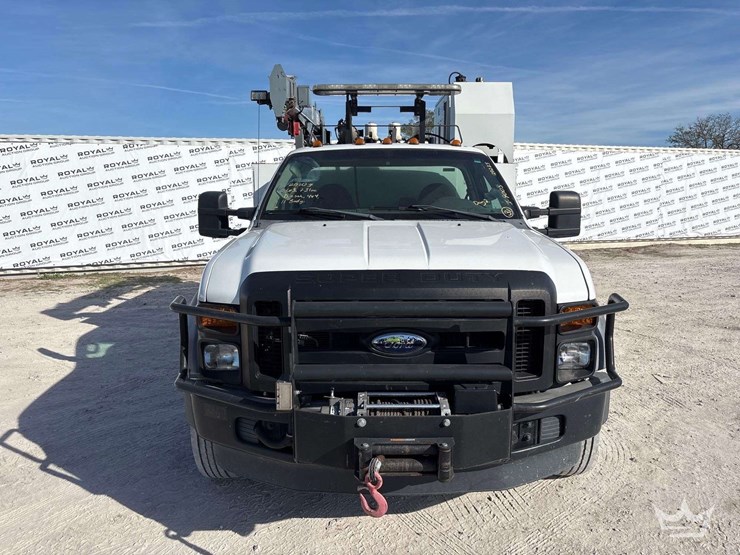 2010-ford-f-550-4x4-venturo-ht40kx-3-ton-crane-mechanics-truck-image-56