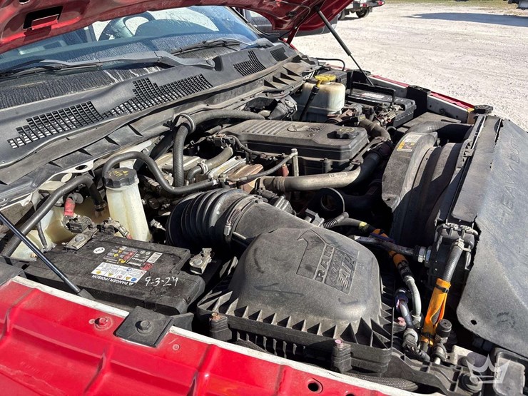 2016-ram-4500-chassis-ambulance-image-9