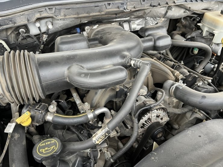 2017-ford-f550-image-13