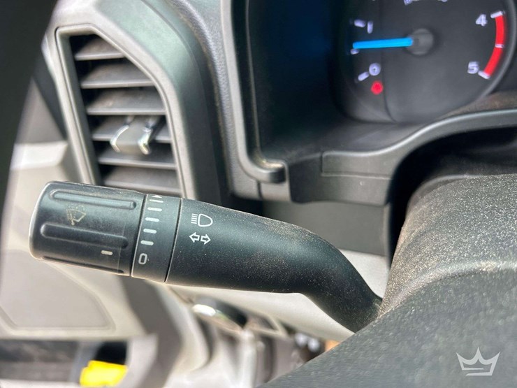 2017-ford-f-550-service-truck-image-13