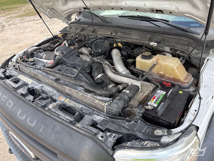 2016-ford-f-550-altec-at233p-35ft-bucket-truck-image-37