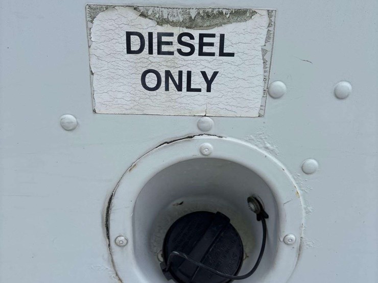 2001-workhorse-custom-chassis-p42-delivery-truck-image-51