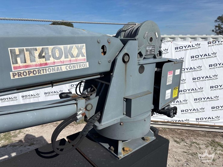 2010-ford-f-550-4x4-venturo-ht40kx-3-ton-crane-mechanics-truck-image-13