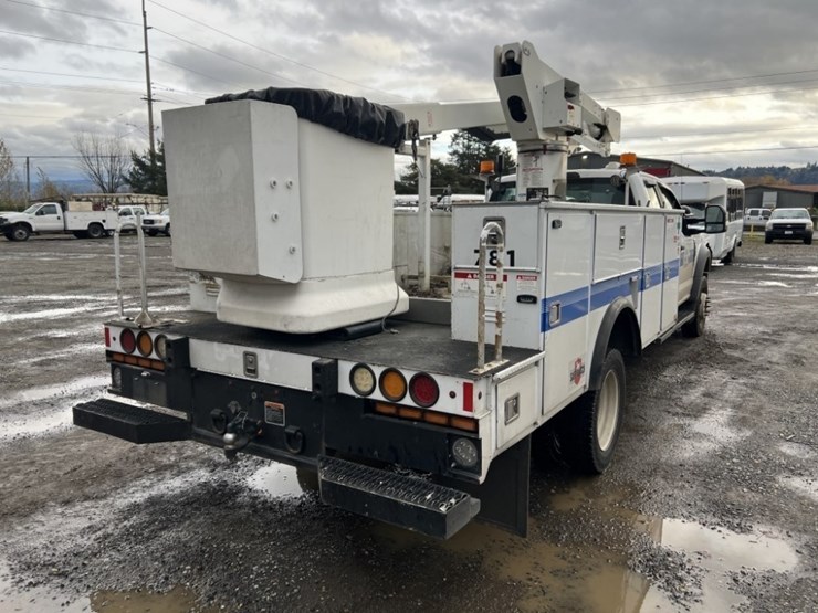 2017-ford-f550-image-4