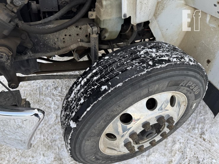 international-durastar-4400-image-63