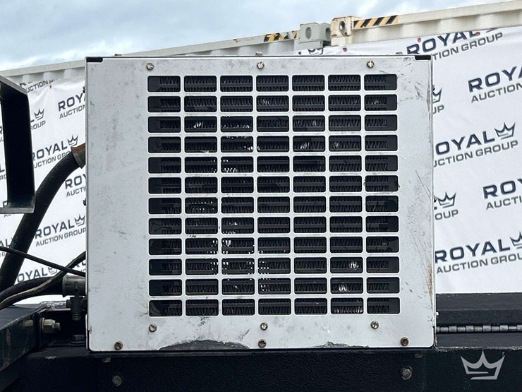 2017-ford-f-550-service-truck-image-26