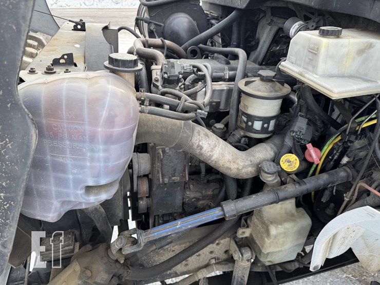 international-durastar-4400-image-59