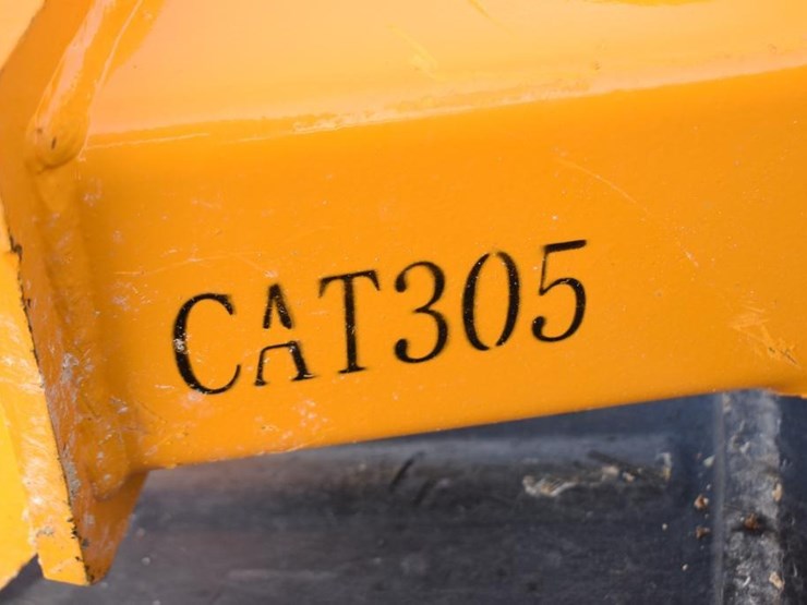 caterpillar-305-image-2