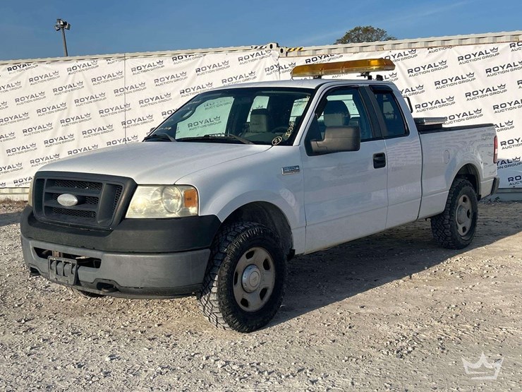2007-ford-f-150-4x4-ext.-cab-pickup-truck-image-1