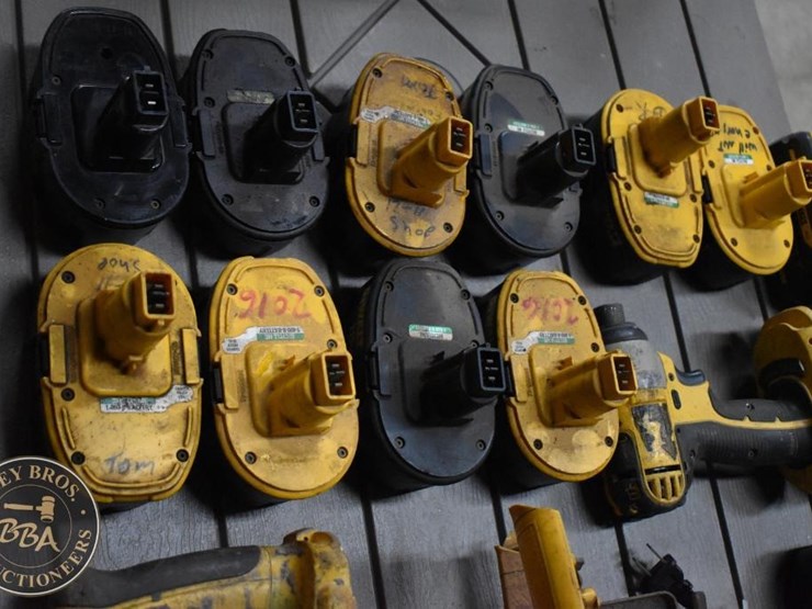 dig-master-mini-excavator-40787-image-4