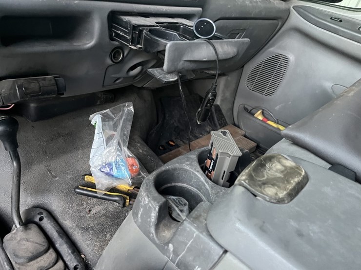 2003-ford-f250-image-14