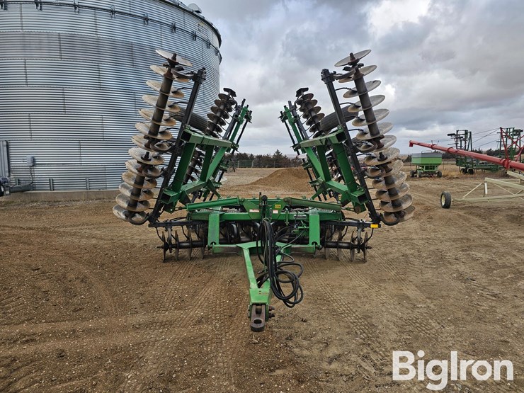 john-deere-635-image-2