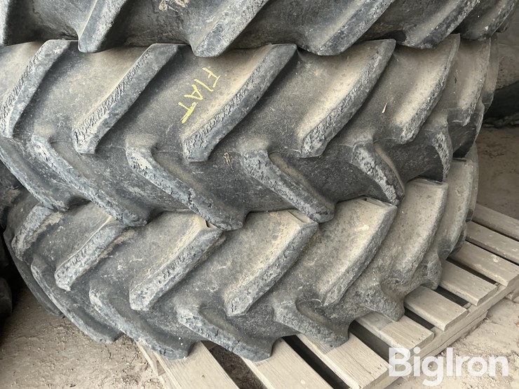 john-deere-480-image-10