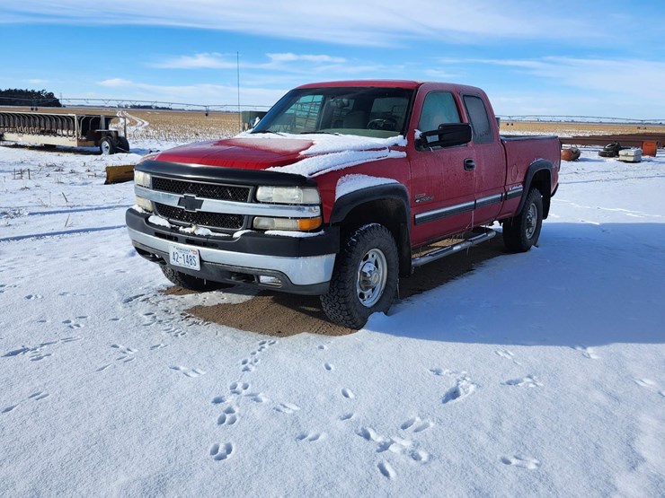 chevrolet-k2500-image-1
