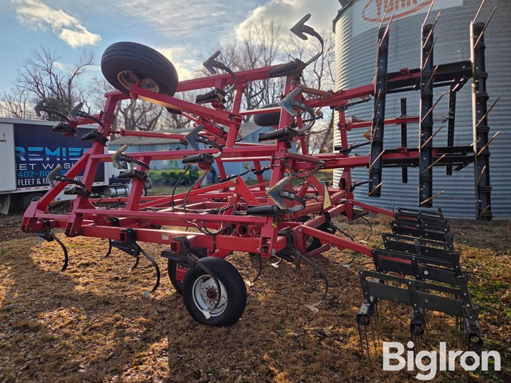 case-ih-4800-image-8