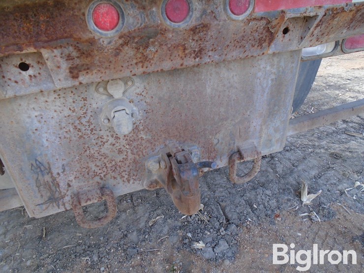 international-8100-image-9