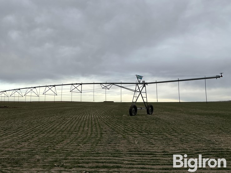 2013-valley-center-pivot-image-4