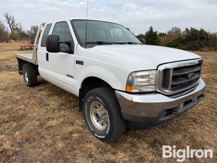 2003-ford-f250-xlt-image-1