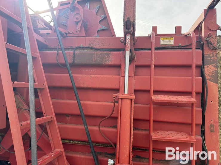 case-ih-8590-image-20