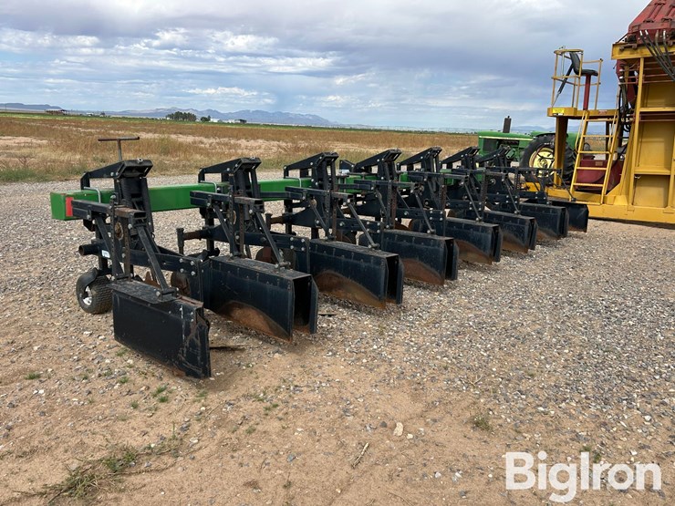 1997-b&h-mfg-9100-field-cultivator-image-7