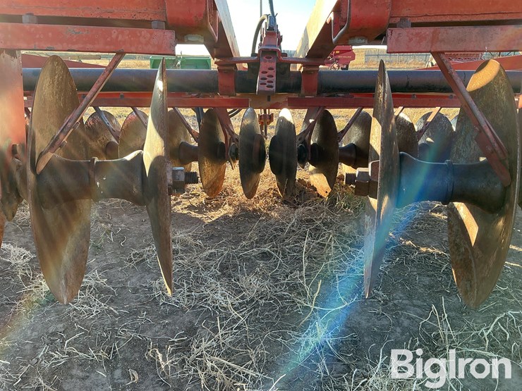 international-370-image-20