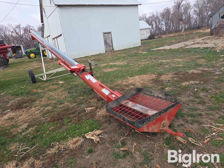 buhler-farm-king-1034-image-3