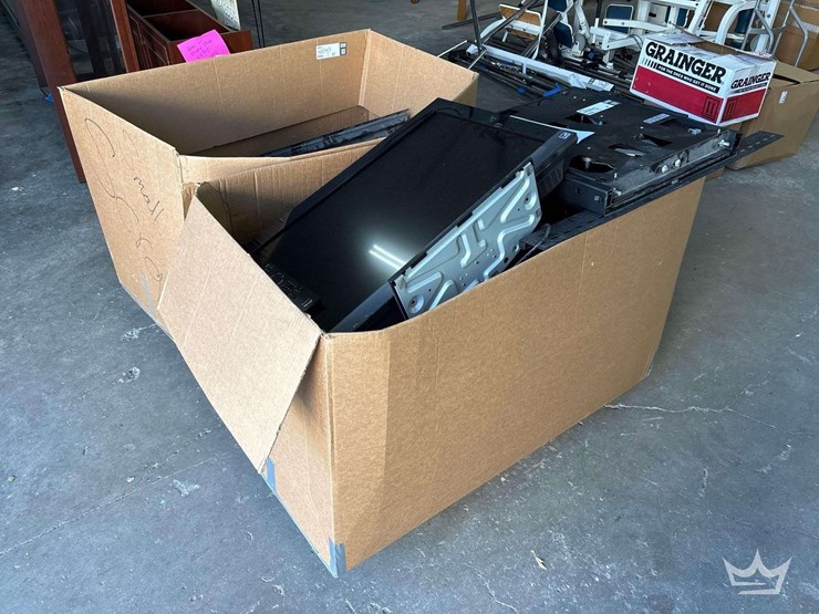 misc-televisions-and-computer-monitors-with-mounts-image-4