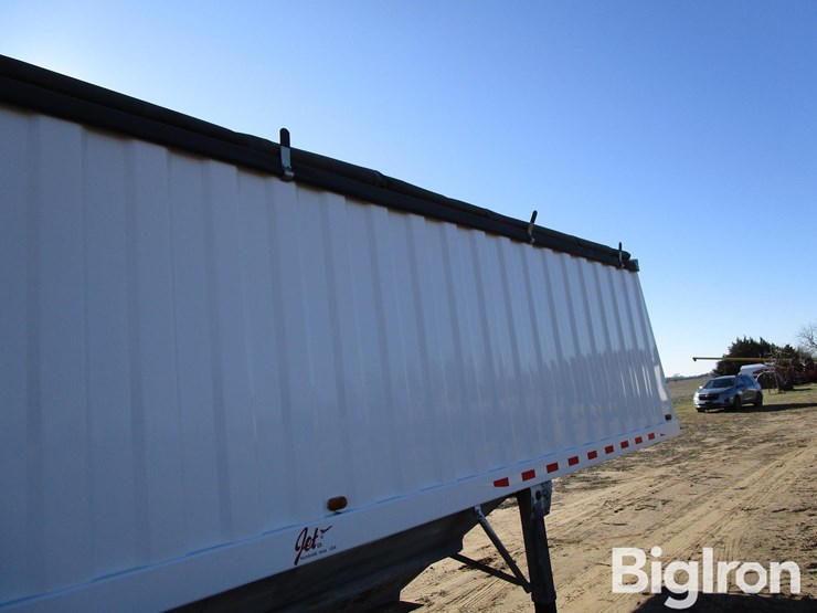 jet-grain-trailer-image-18