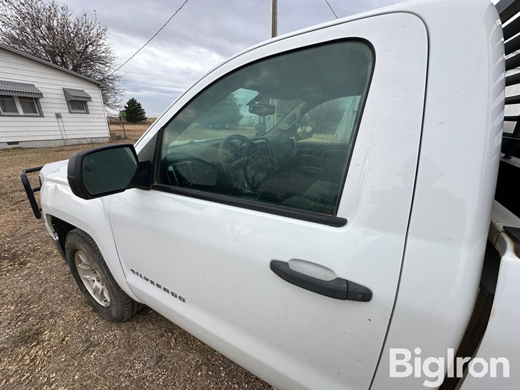 chevrolet-silverado-1500-lt-image-19