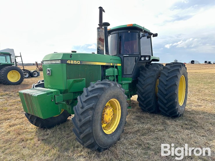 john-deere-4850-image-1