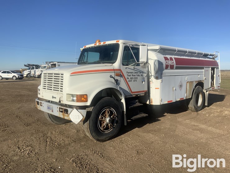 international-4900-image-1