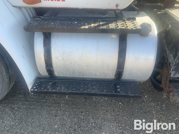 international-8600-image-13