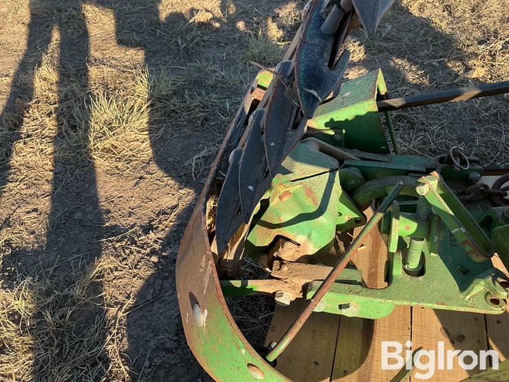 john-deere-350-image-14