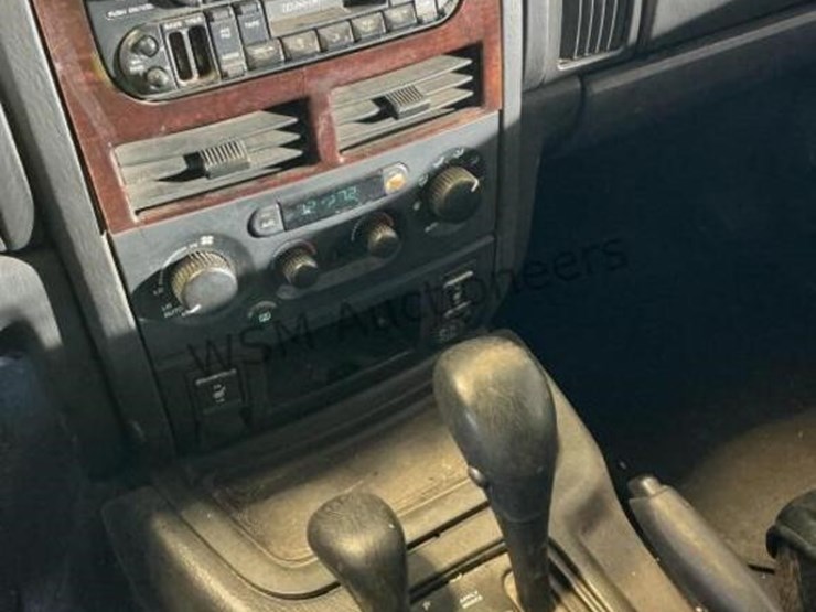 jeep-grand-cherokee-image-18