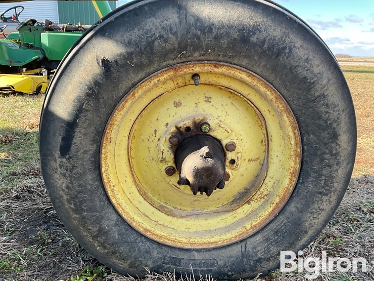 john-deere-720-image-20