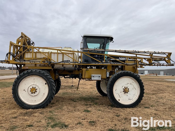 ag-chem-rogator-854-image-4